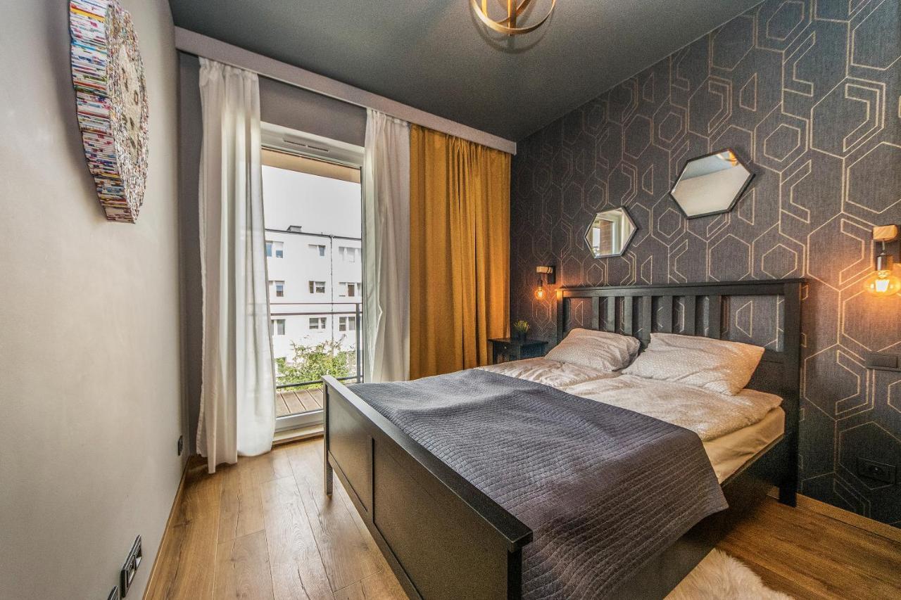 Apartament Golden Kate Apartment กดัญสก์ ภายนอก รูปภาพ