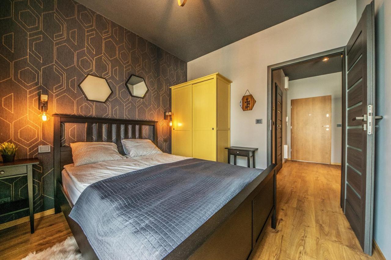 Apartament Golden Kate Apartment กดัญสก์ ภายนอก รูปภาพ